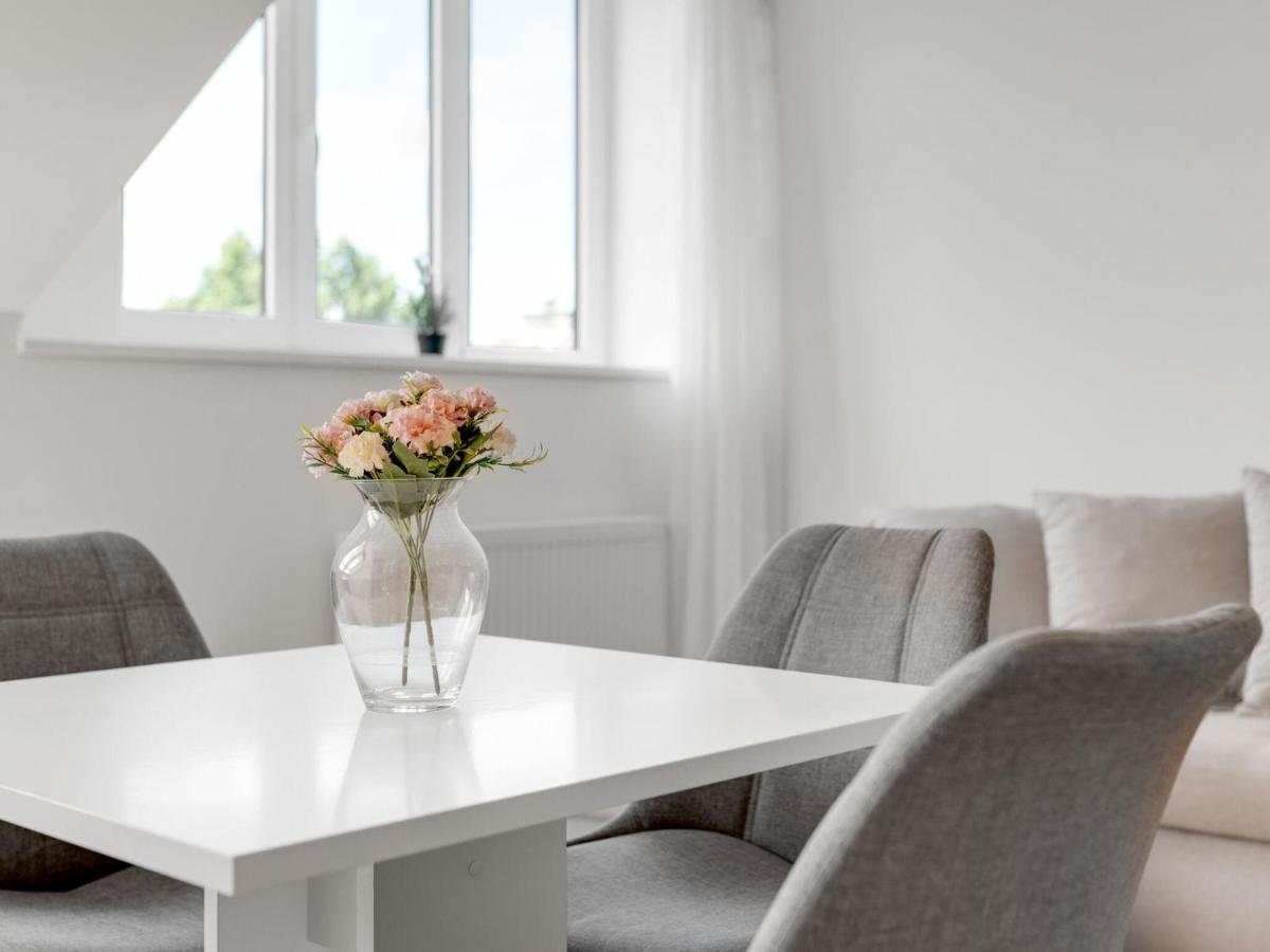 Elegant In With Patio Vienna